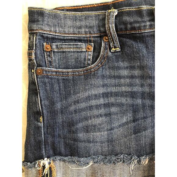 Lucky Brand Short Jeans Size 6/28 - Picture 7 of 11
